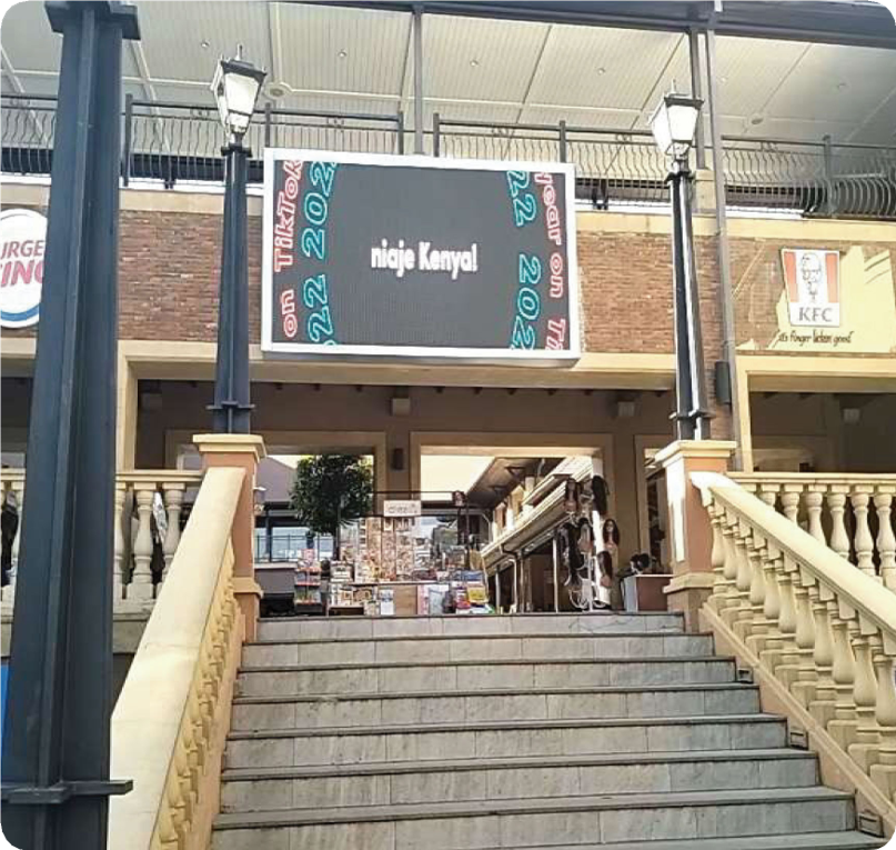 Kenya, Hub Mall Grand Staircase